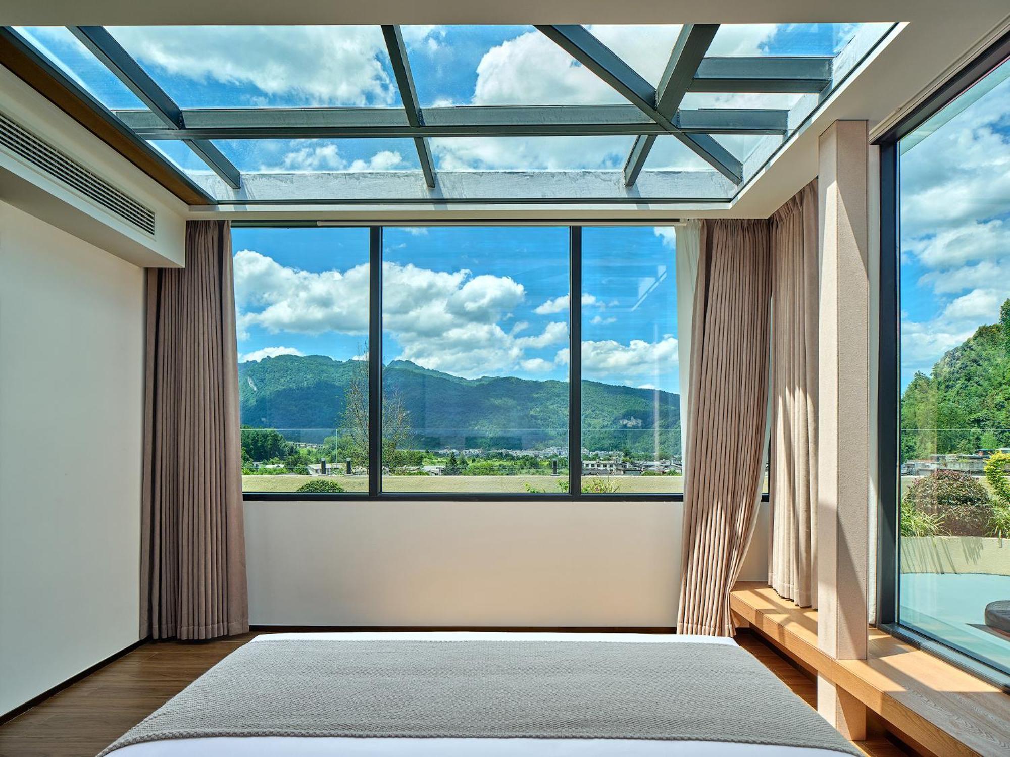 Zhangjiajie Utopia Hotel--Free One Way Pick Up Service Over 2 Nights Екстер'єр фото