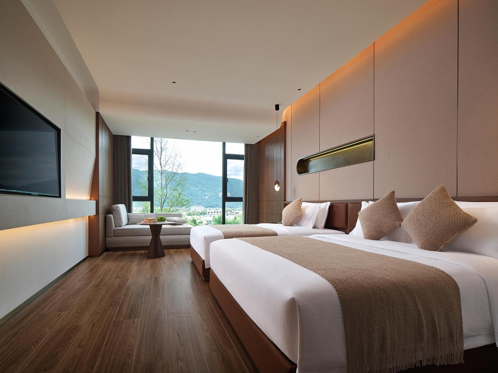 Zhangjiajie Utopia Hotel--Free One Way Pick Up Service Over 2 Nights Екстер'єр фото